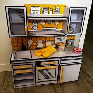 MGA Miniverse Make It Mini Kitchen Playset